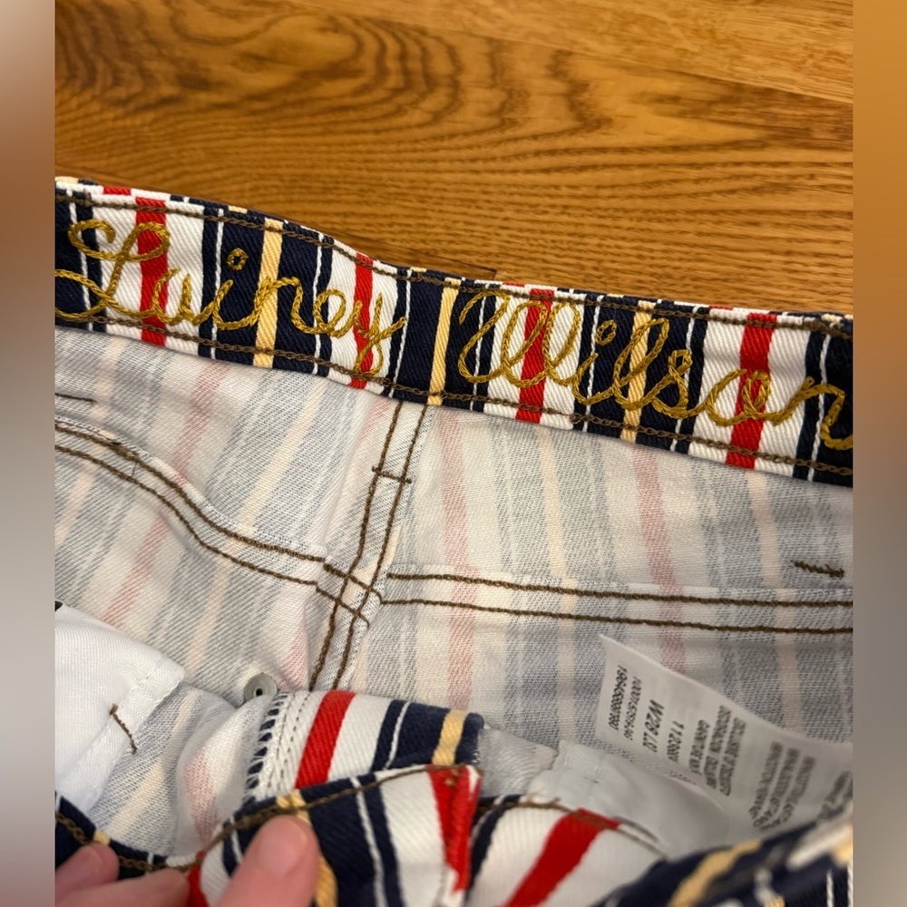 Wrangler x Lainey Wilson Striped Flare Jeans 28x32 - Picture 5 of 16